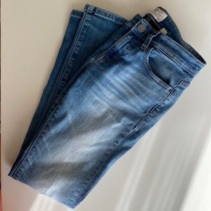 BKE Stella Skinny Jeans. Size 26S (26x29 1/2)